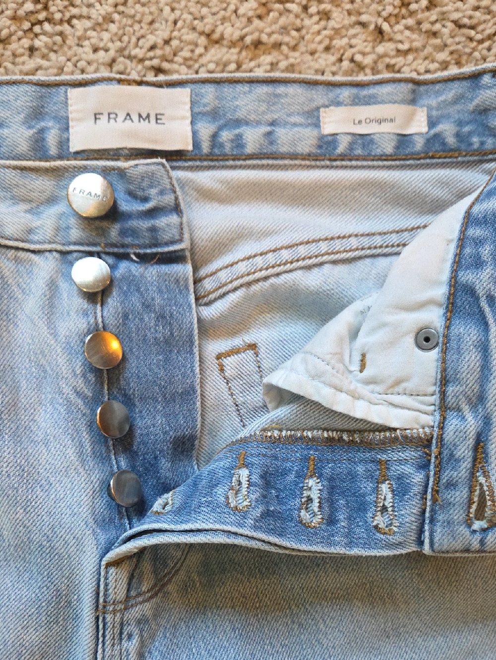 Frame Distressed Jeans - Picture 6 of 7